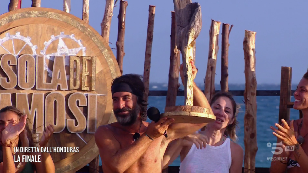Isola dei famosi 2023: Marco Mazzoli è il vincitore, Luca Vetrone secondo