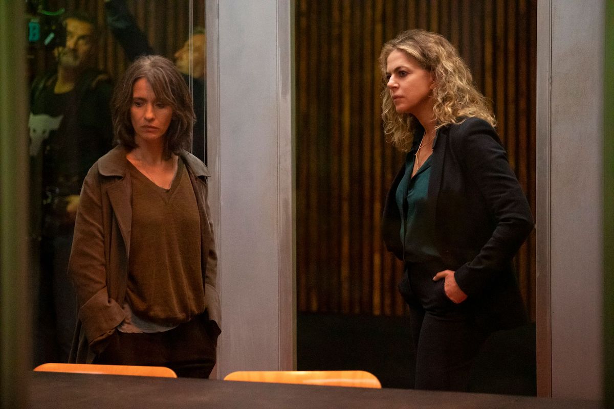 Sara, la nuova serie tv su Netflix sarà il quarto adattamento di Maurizio De Giovanni, che ha conquistato anche la tv
