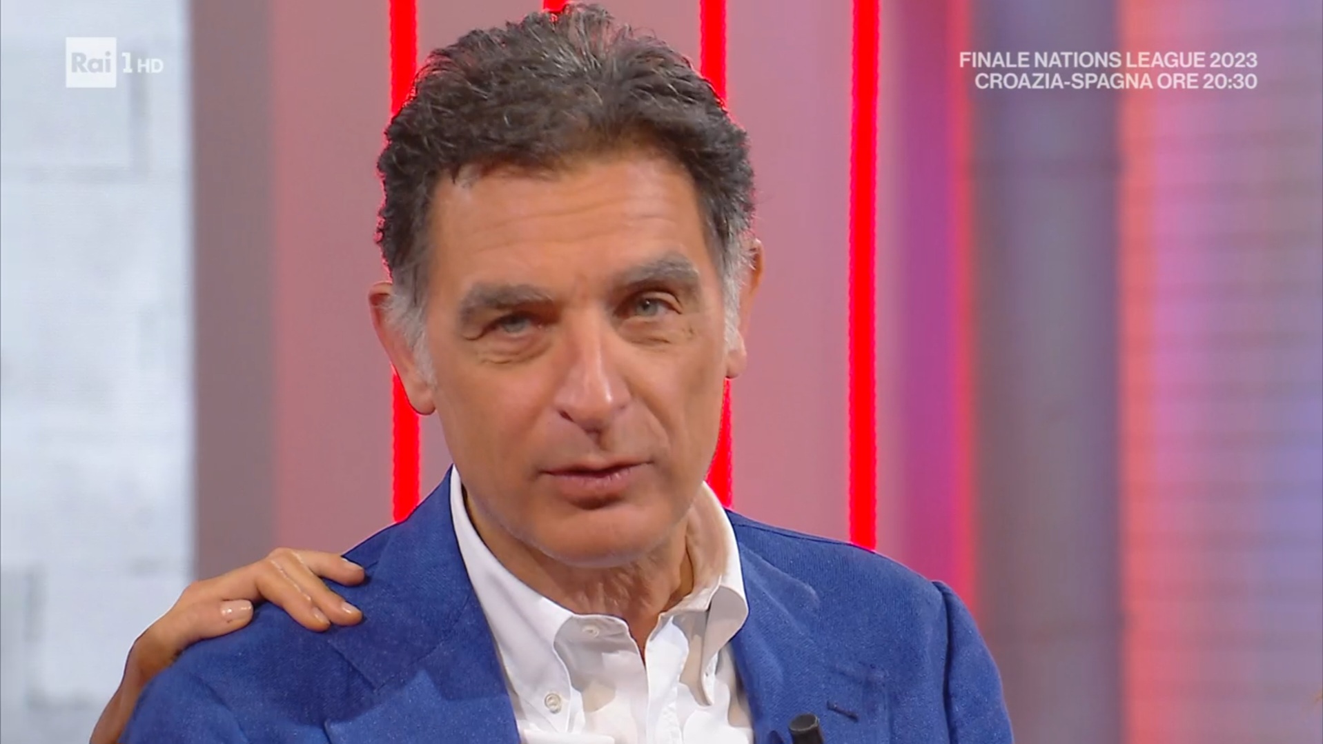 Tiberio Timperi lascia UnoMattina in Famiglia e annuncia l’arrivo a I Fatti Vostri (VIDEO)