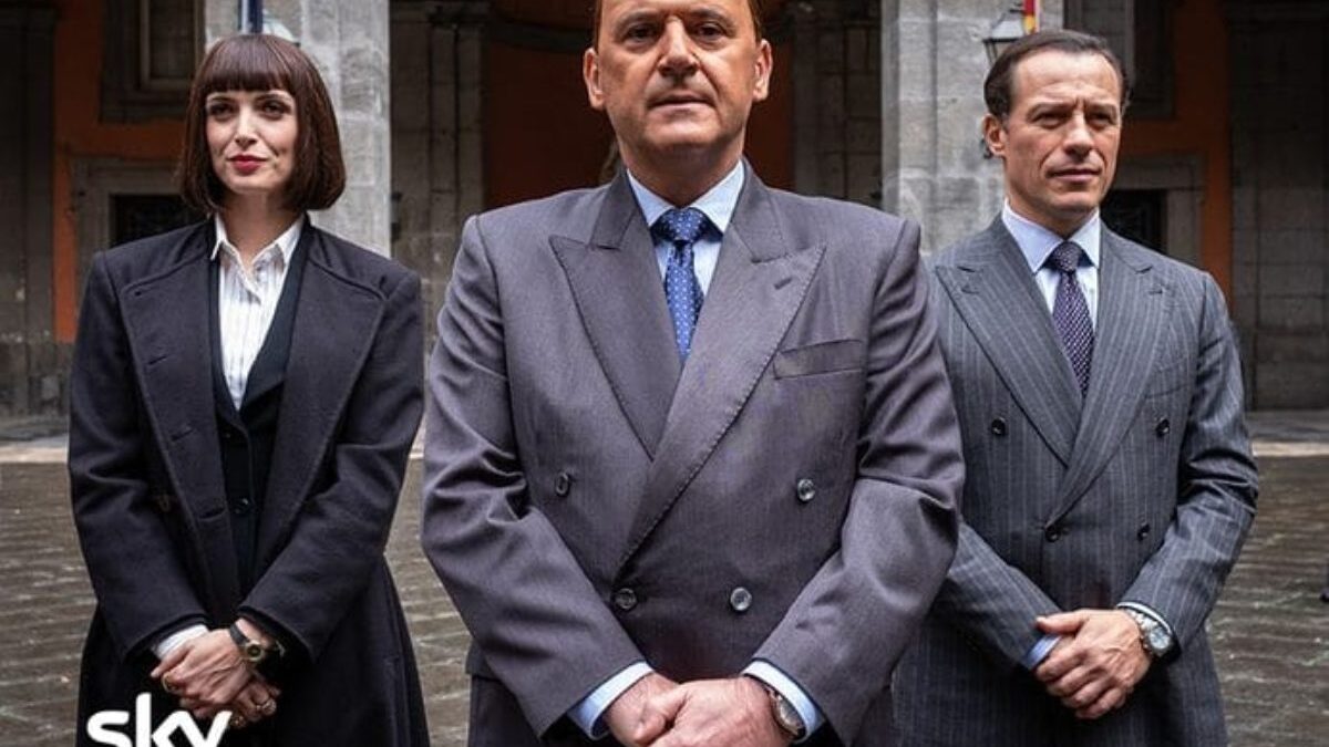 Da New Girl a Scandal, fino alla trilogia di 1992: quando Silvio Berlusconi finì nelle serie tv (Video)