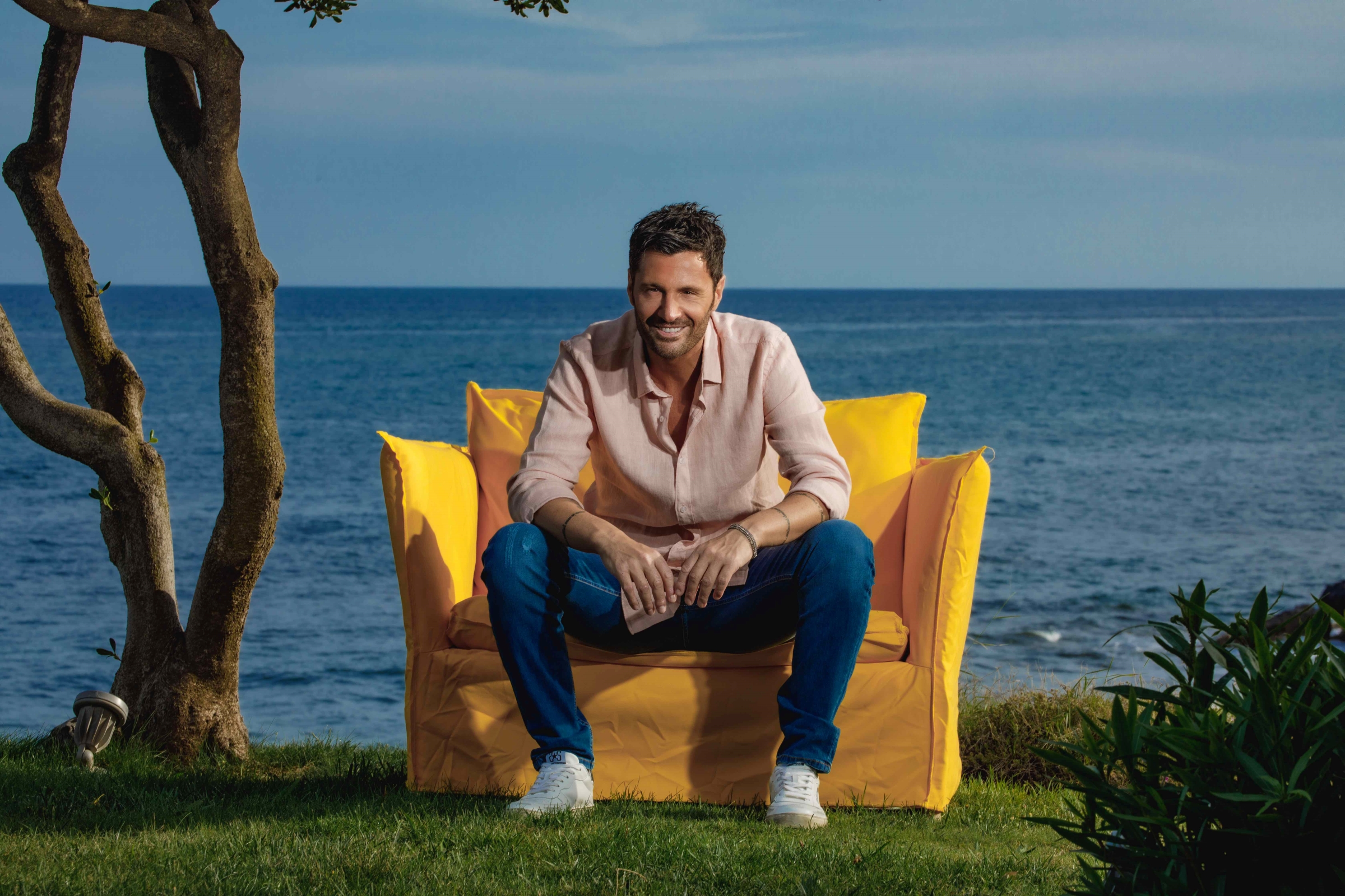 Filippo Bisciglia concorrente del Grande Fratello 2023? La smentita: “Fake News” (video)