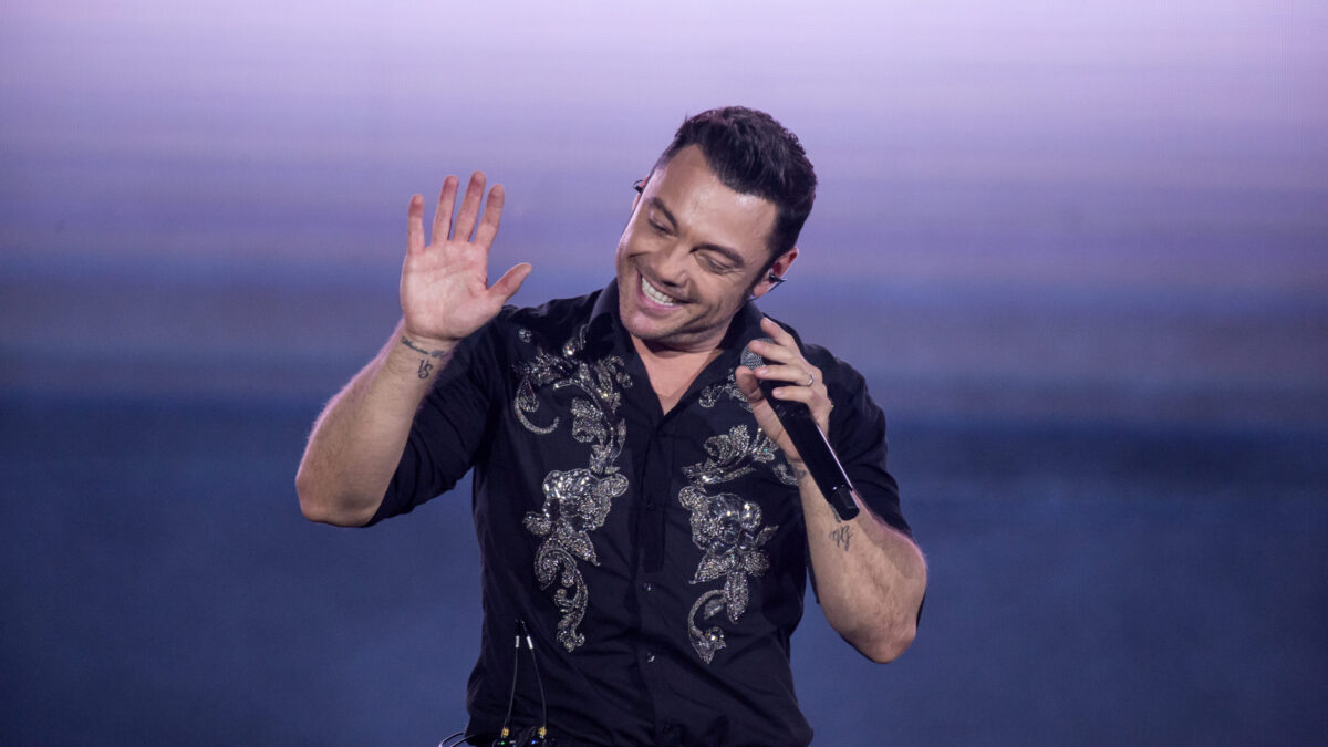 Tiziano Ferro, Bari, 1 luglio 2023: la scaletta del concerto, orario e info biglietti