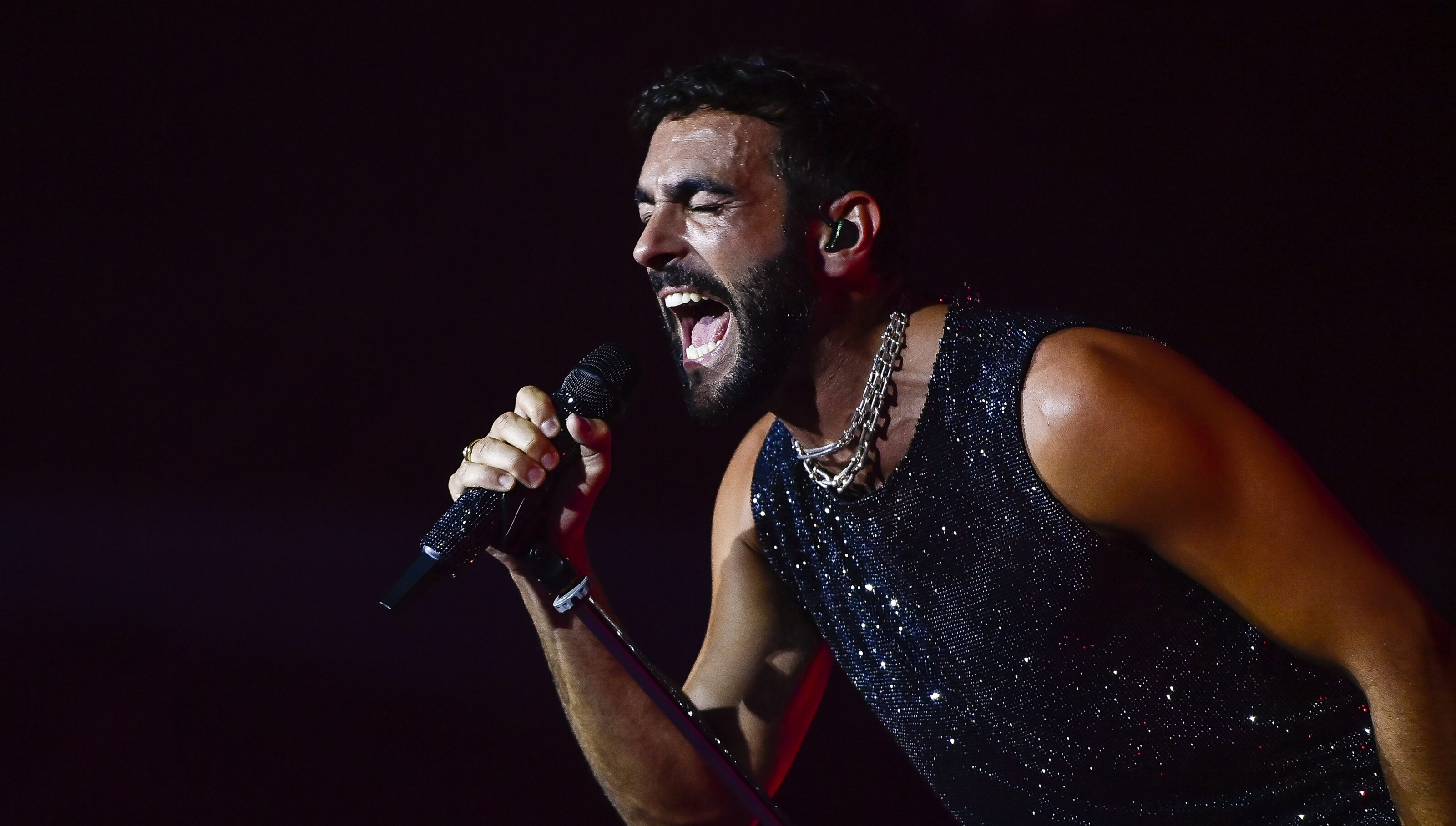 Marco Mengoni, San Siro, 8 luglio 2023: la scaletta del concerto, orario e info biglietti