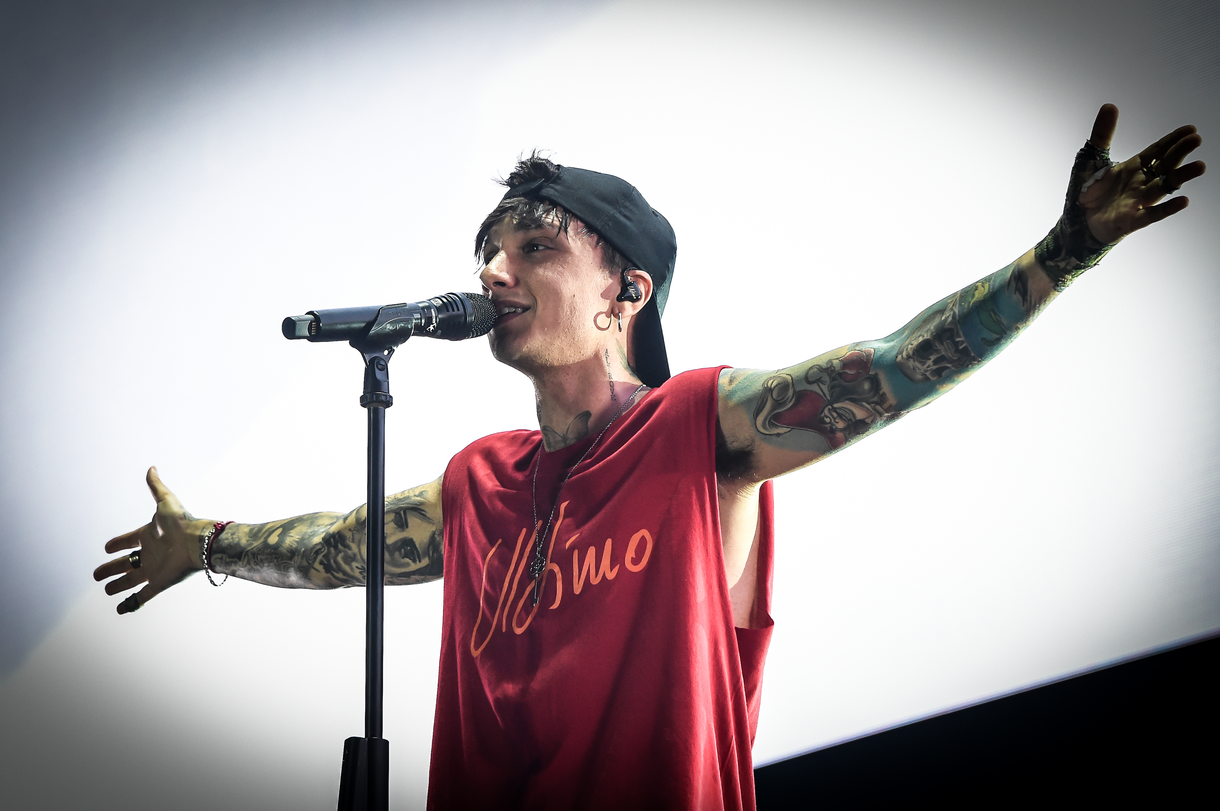 Ultimo, San Siro, 18 luglio 2023: la scaletta del concerto, si chiude con un sold out il tour negli Stadi