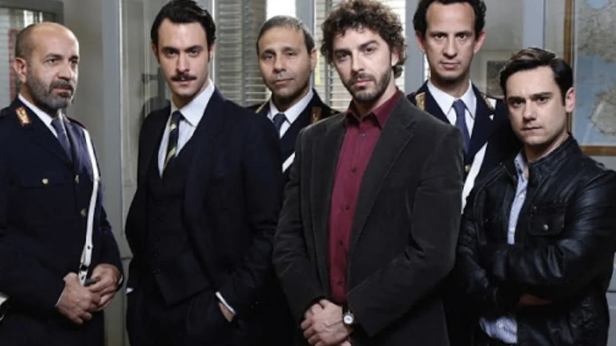 Ascolti tv lunedì 4 settembre 2023: Il giovane Montalbano 2.9 mln (17.94%), Benvenuti al Sud 2.4 mln (17.9%)