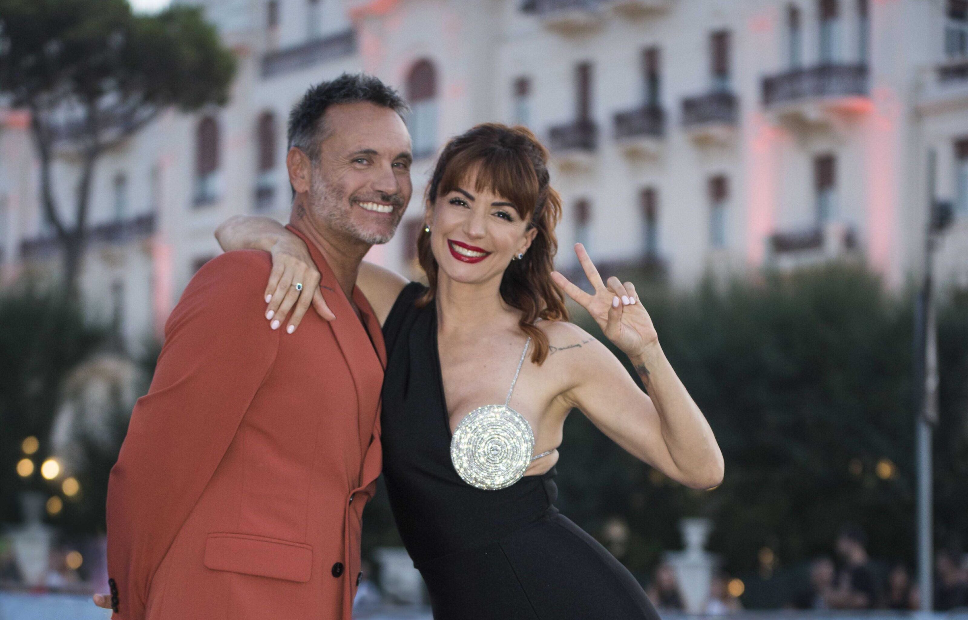 TIM Summer Hits 2023, Rimini, stasera in tv su Rai 2: i cantanti ospiti, tutte le anticipazioni