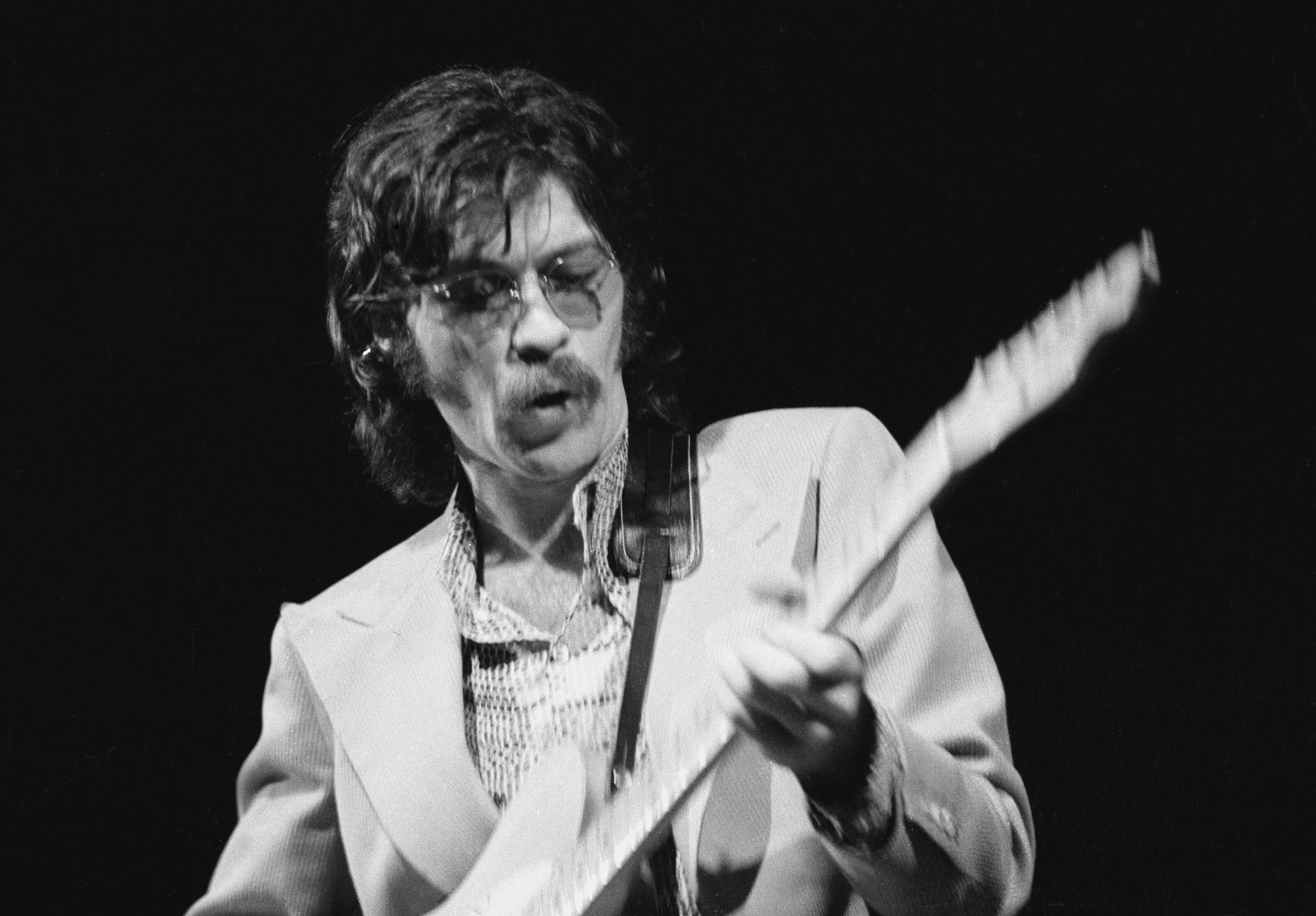 Robbie Robertson è morto: addio al chitarrista dei The Band