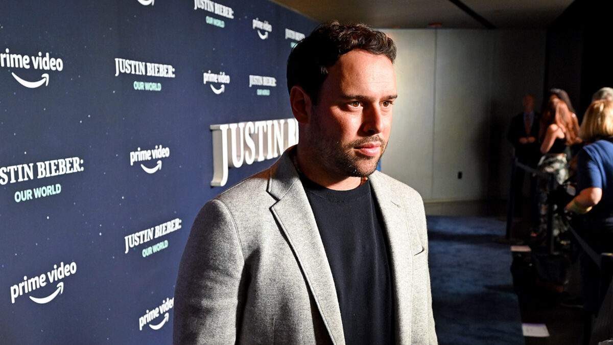 Demi Lovato, addio a Scooter Braun come manager: Ariana Grande e Justin Bieber restano