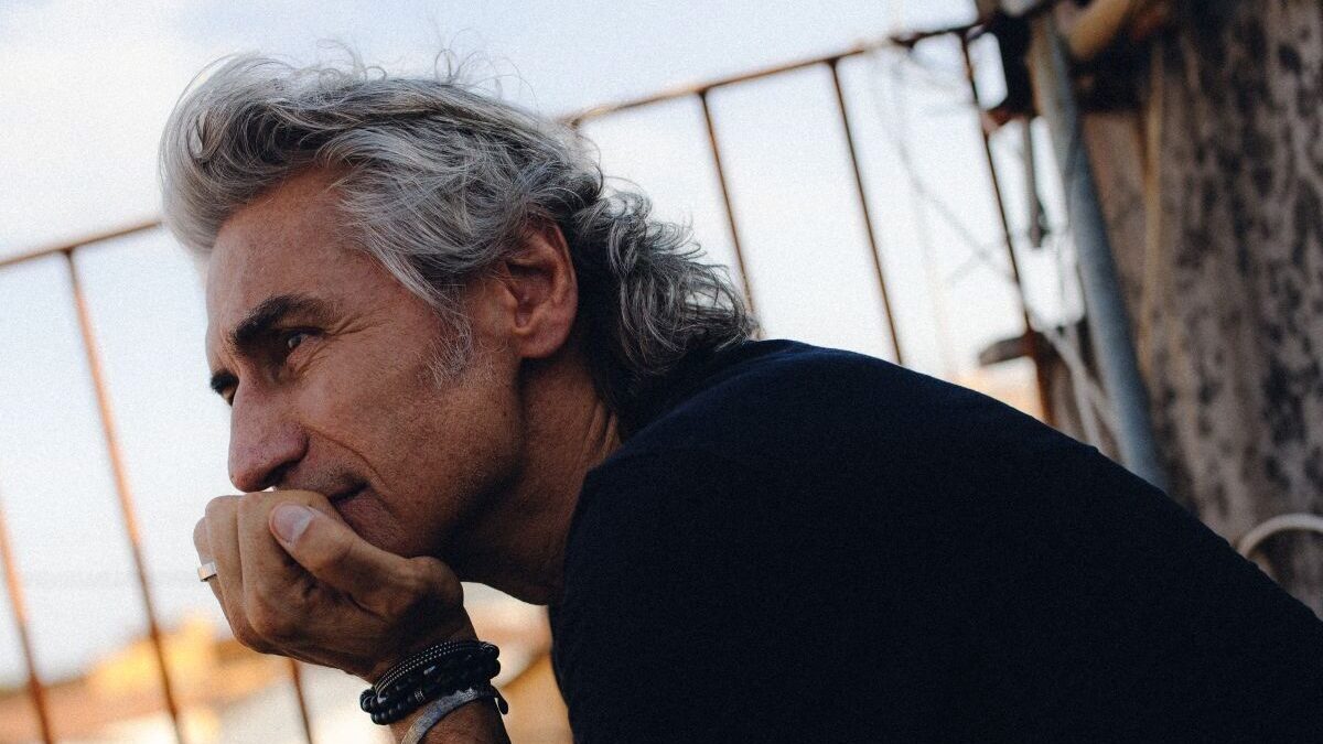 Una canzone senza tempo, Ligabue dedica il brano a Roma ‘città eterna’: testo, significato e video