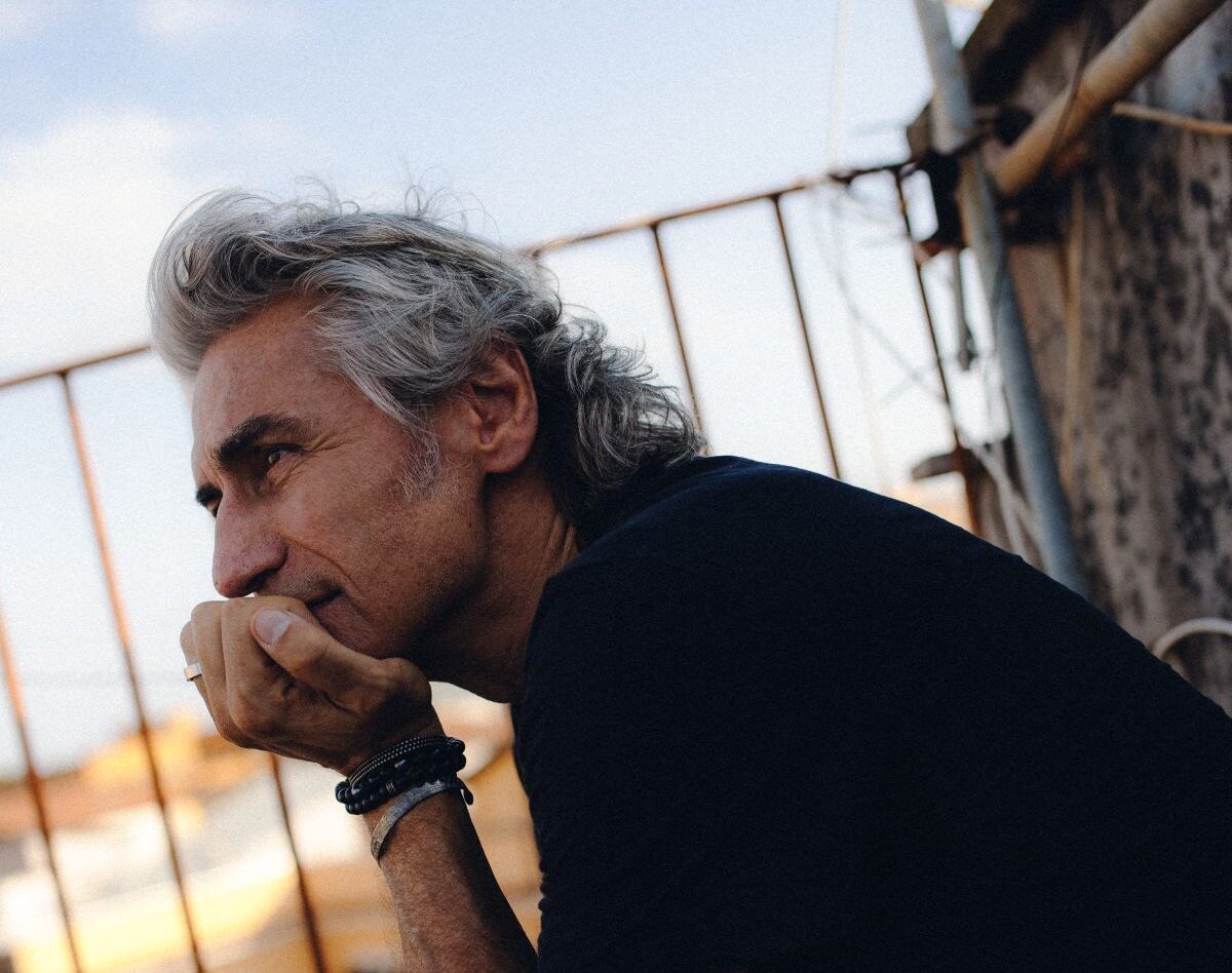Una canzone senza tempo, Ligabue dedica il brano a Roma ‘città eterna’: testo, significato e video
