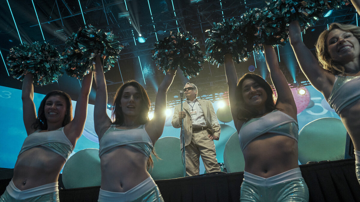 Painkiller, recensione della miniserie Netflix: tra dolore e piacere, il ricordo di chi non c’è più