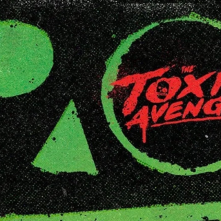 The Toxic Avenger trama ufficiale e primo poster del remake con Peter Dinklage