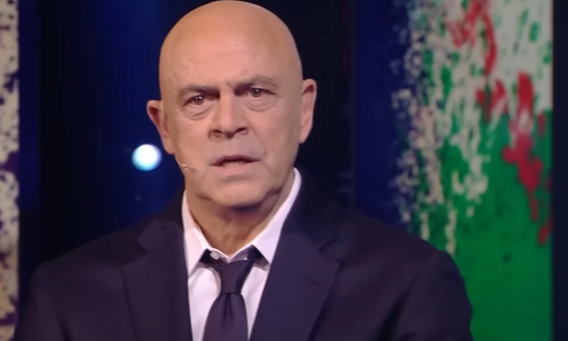 Crozza e la forza dell’assenza. Fuori dal suo programma praticamente non esiste