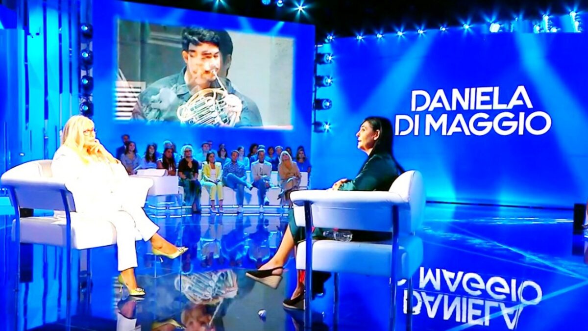 Domenica in e l’incontro fra Daniela Di Maggio e Mara Venier