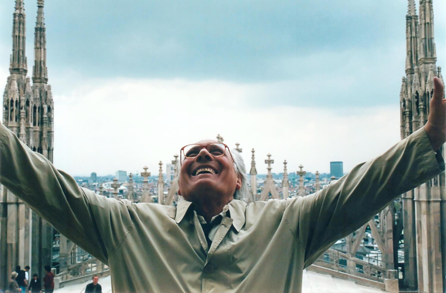 Enzo Jannacci Vengo Anch’io: trailer del film documentario al cinema dall’11 al 13 settembre
