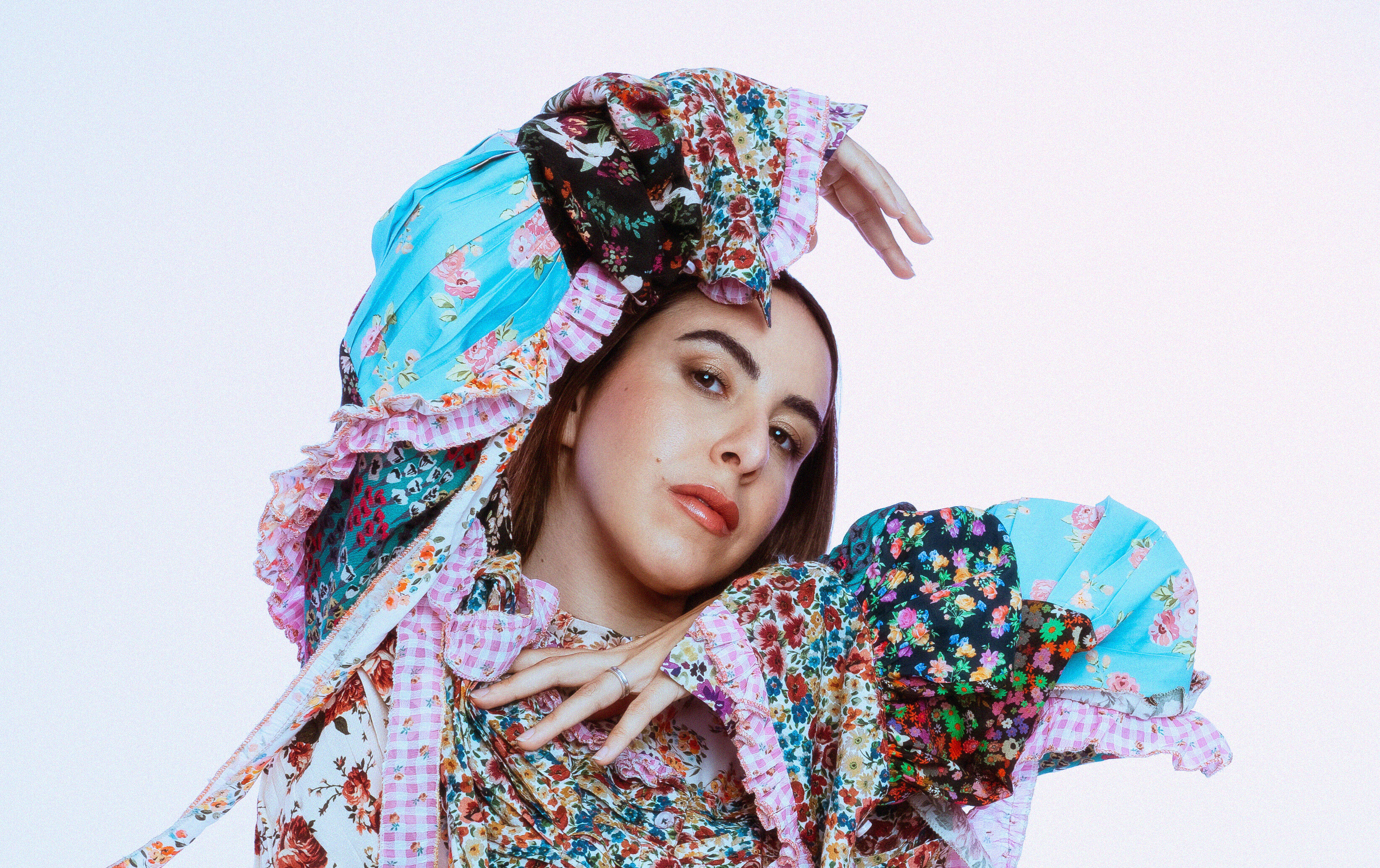 Federica Abbate, Canzoni per gli altri: “La mia penna al centro del disco, insieme ai miei compagni di viaggio” (intervista)