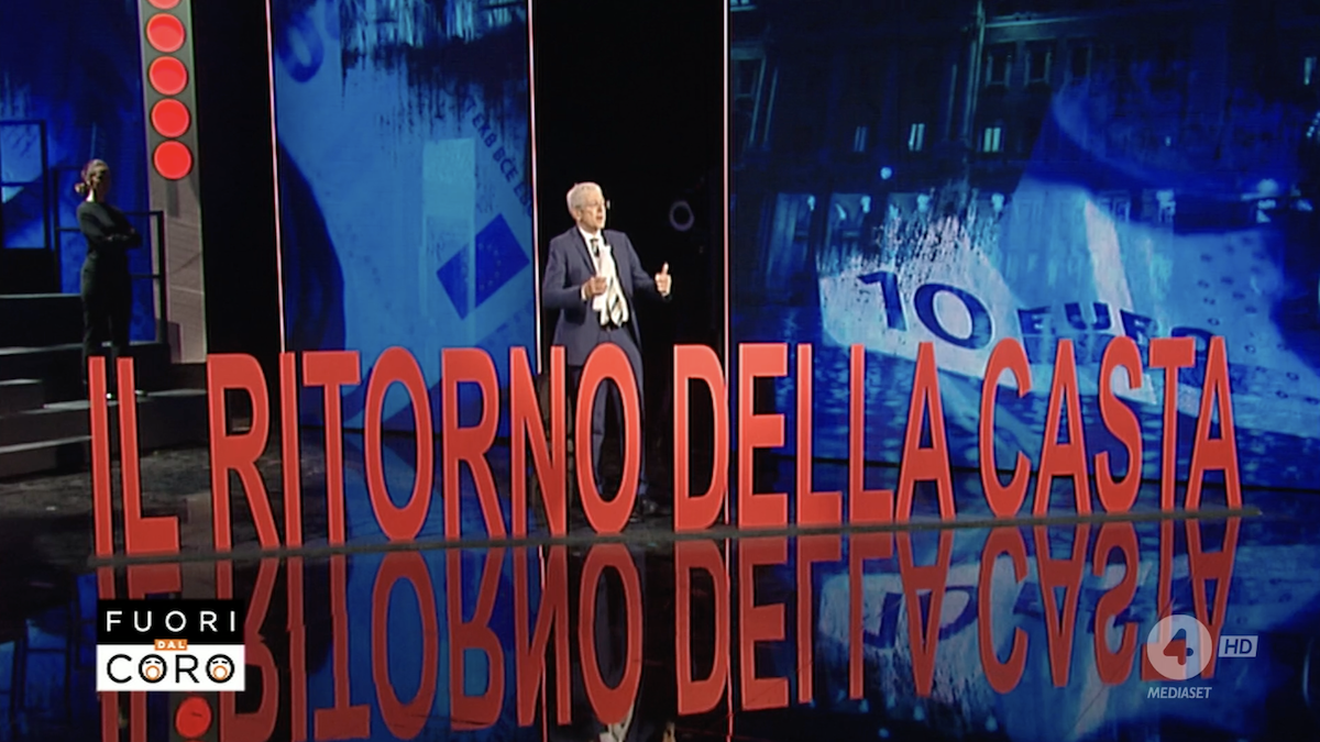 Fuori dal coro spezza il flusso di talk show di Rete 4, ma senza dare risposte: la recensione