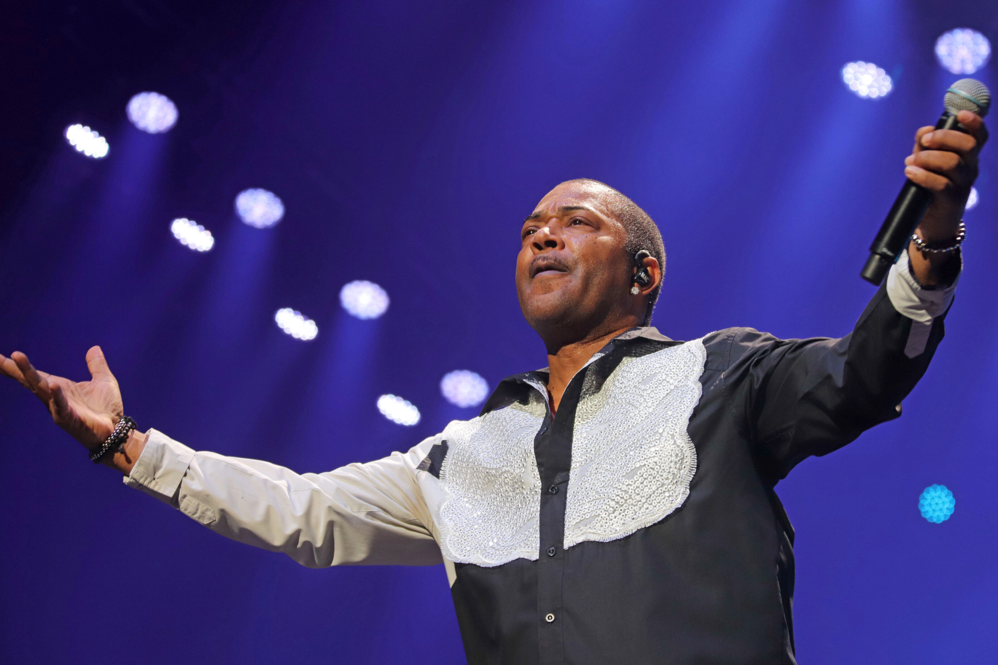 Celebration, Kool & The Gang: testo e tradizione, ascolta la canzone