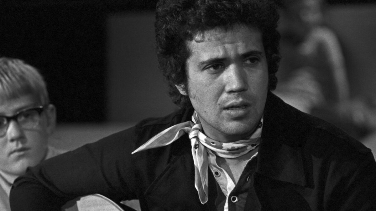 Testo e significato di “Dio mio no” di Lucio Battisti: ascolta la canzone