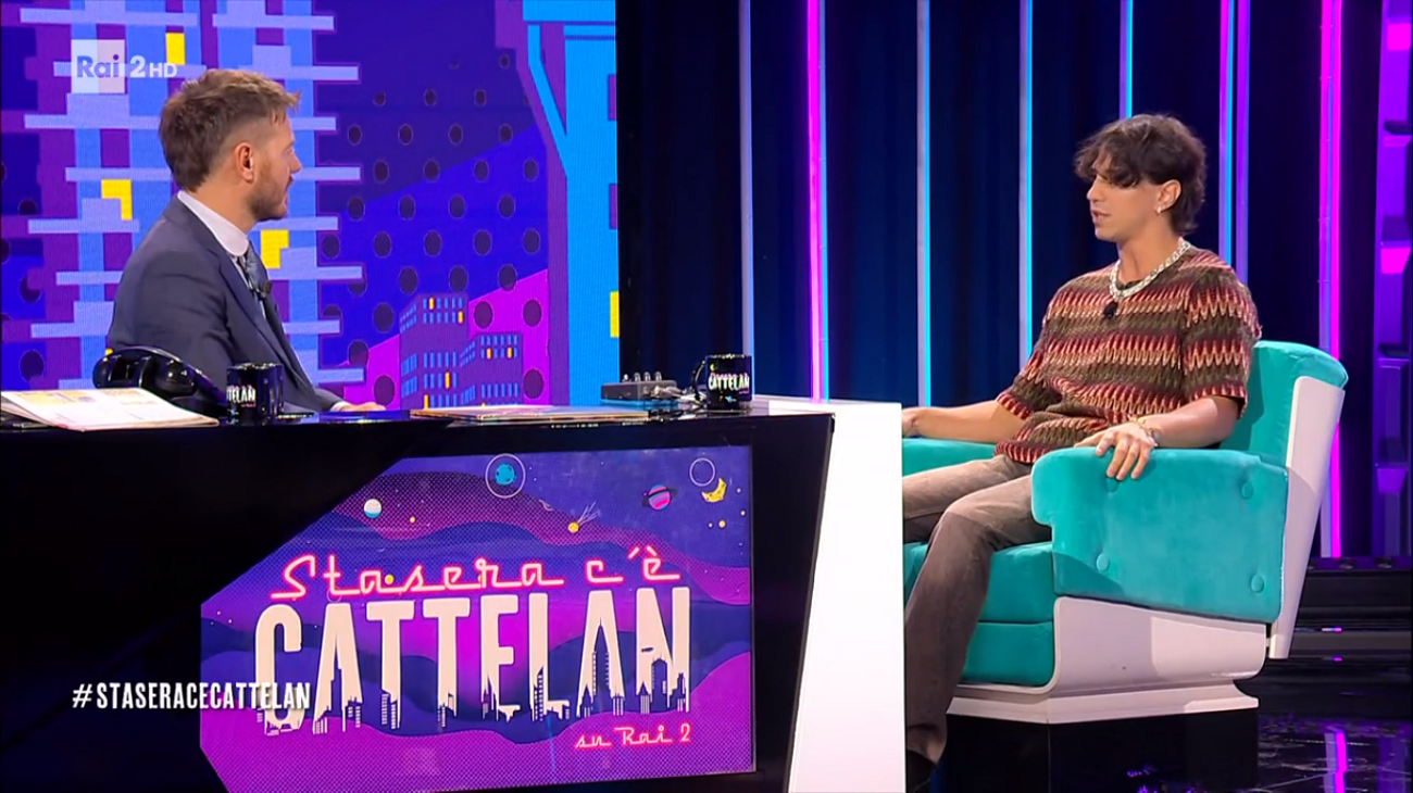 Stasera c’è Cattelan … su Rai 2, un late night show gradevole che potrebbe osare di più