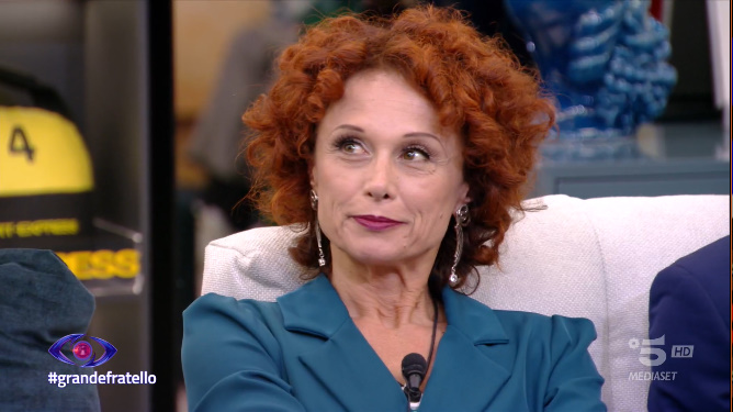 Grande Fratello 2023, decima puntata: fate una statuetta a Beatrice Luzzi, Heidi – in nomination- cambia idea su Massimiliano