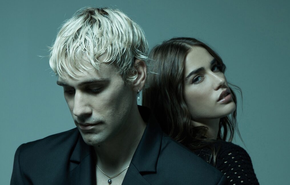 Un milione di notti, Mr Rain e Clara: testo e significato, ascolta la canzone (video)