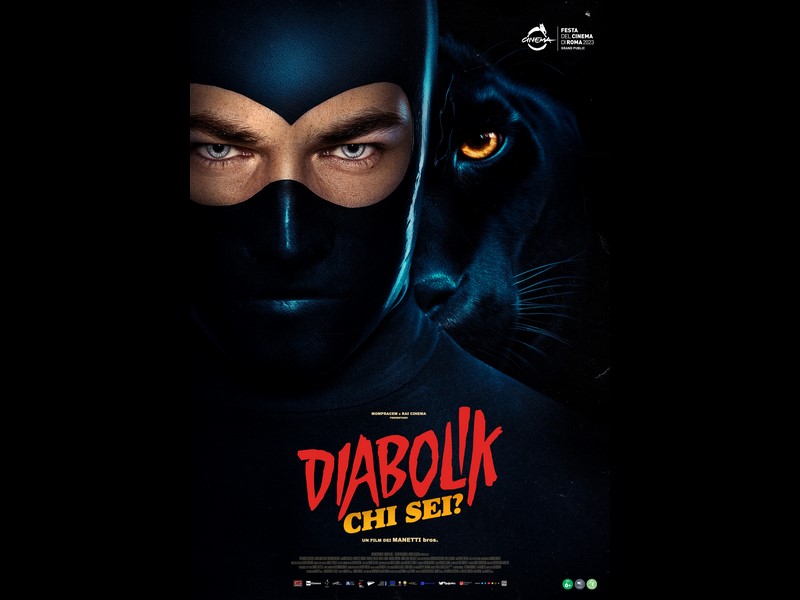 Diabolik chi sei?: foto e poster del film dei Manetti Bros. (Al cinema dal 30 novembre)