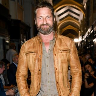 Gerard Butler Alice nella città