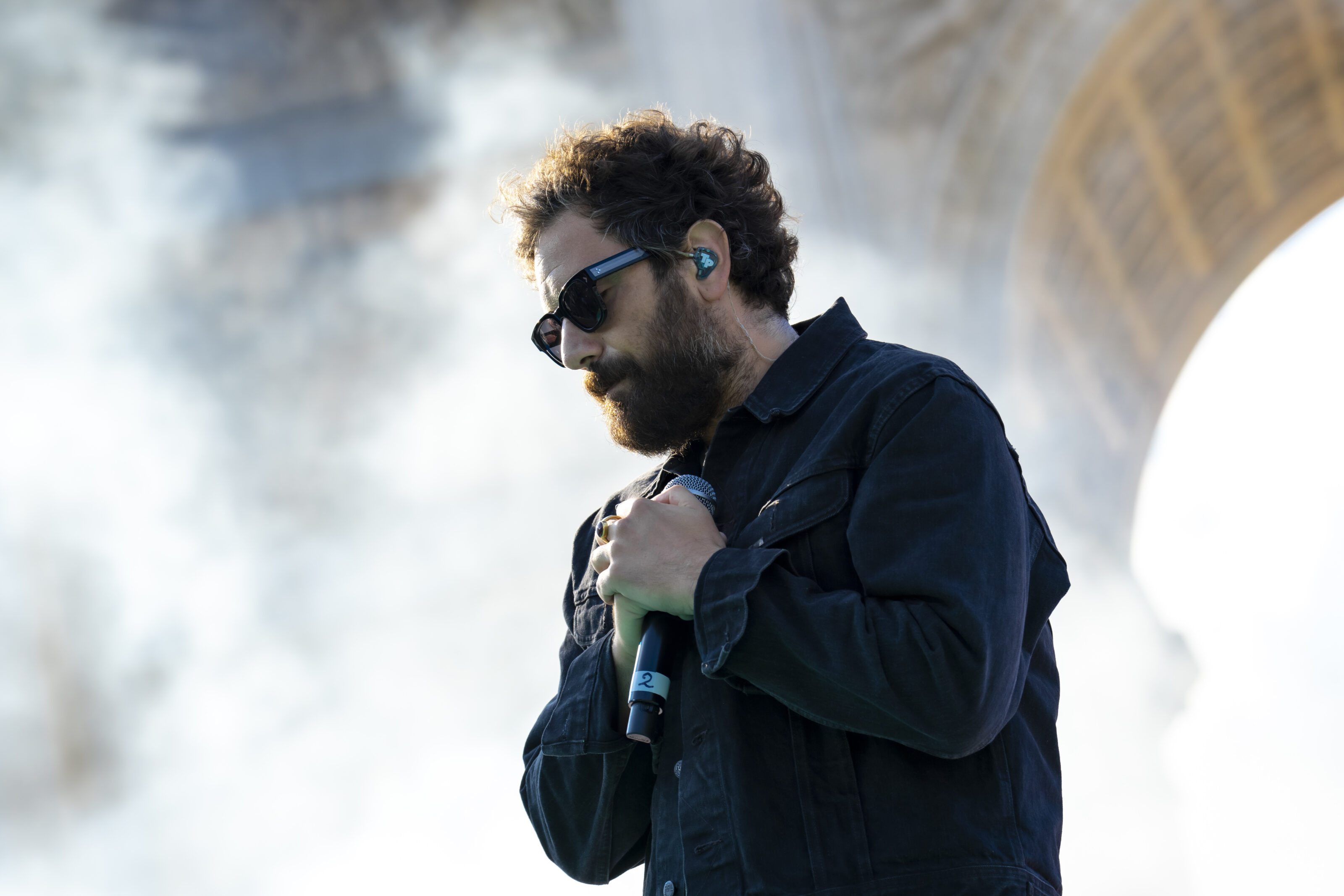 La scaletta di Tommaso Paradiso in concerto a Torino: orario e info dell’ultimo live di Tommy 2023