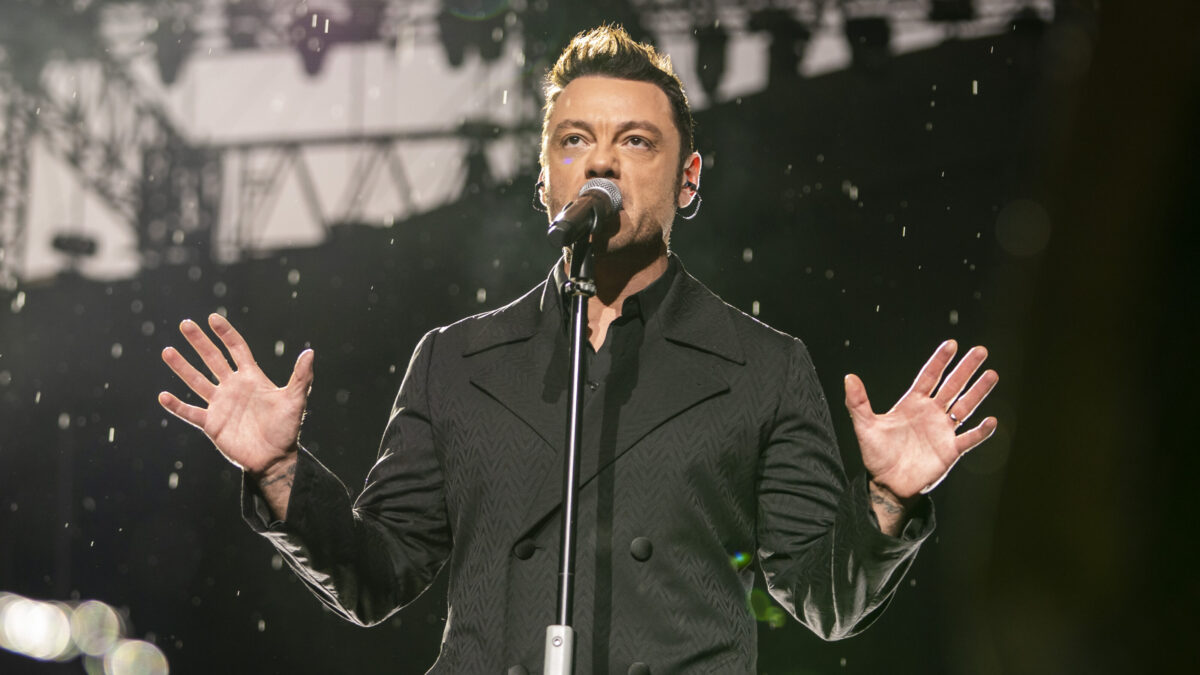 Tiziano Ferro: “Se dicessi che oggi sto bene mentirei ma questo non vuol dire che non starò bene in futuro”