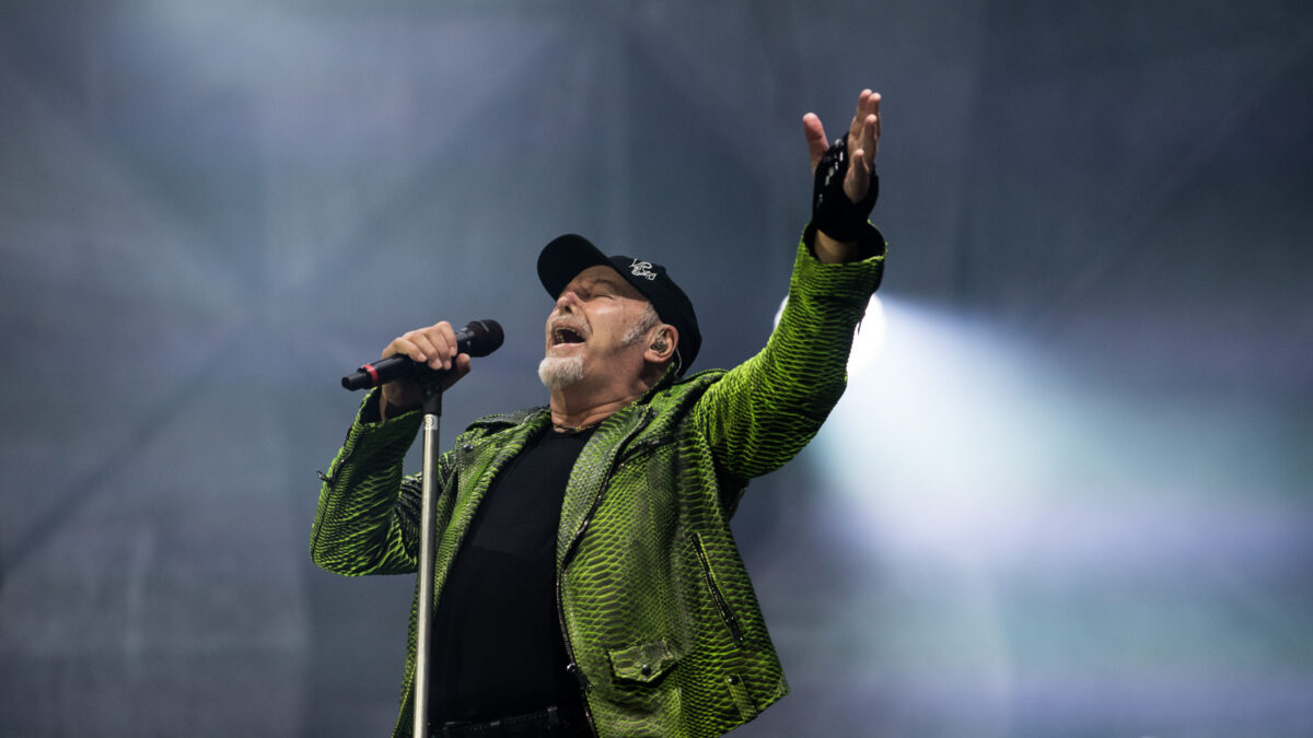 Vasco Rossi, tour 2024 a Milano e Bari: dalle 12 di oggi, prevendite aperte per i soci del fan club