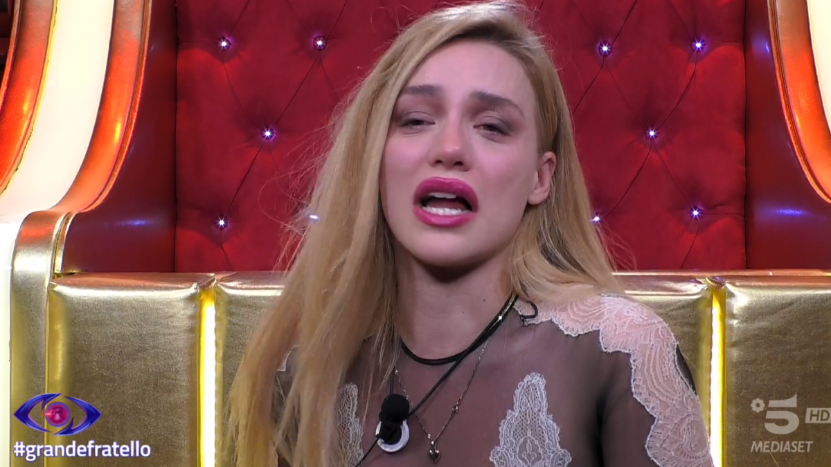 Grande Fratello 2023, undicesima puntata: alla faccia della “piacevole sorpresa” per Heidi (che abbandona il programma)
