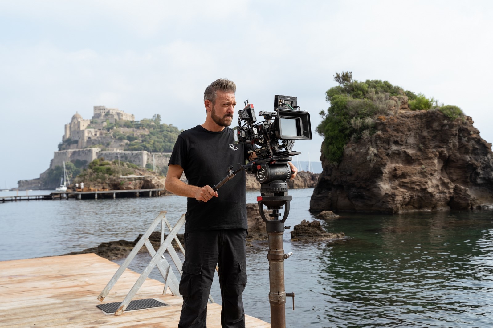 Il mio regno per una farfalla: riprese al termine per il nuovo film di Sergio Assisi con Tosca D’Aquino e Giobbe Covatta