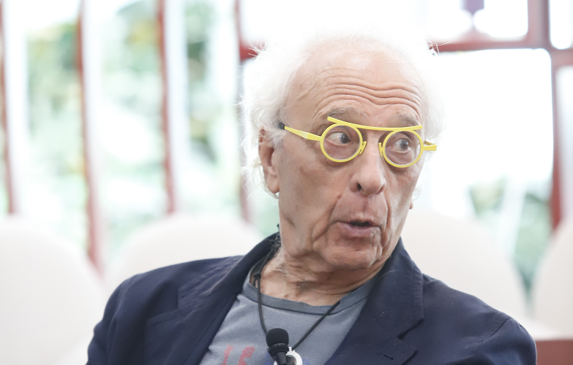 Grande Fratello, Giampiero Mughini insulta il vicepremier Matteo Salvini che risponde: “Per me è una medaglia”