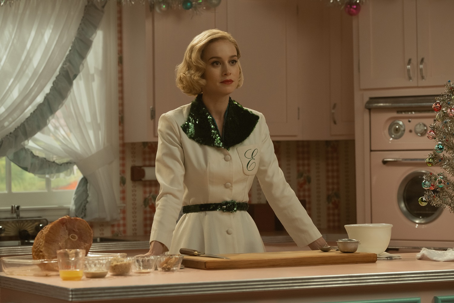 Apple TV+ le serie tv da vedere a ottobre 2023: Lezioni di Chimica con Brie Larson