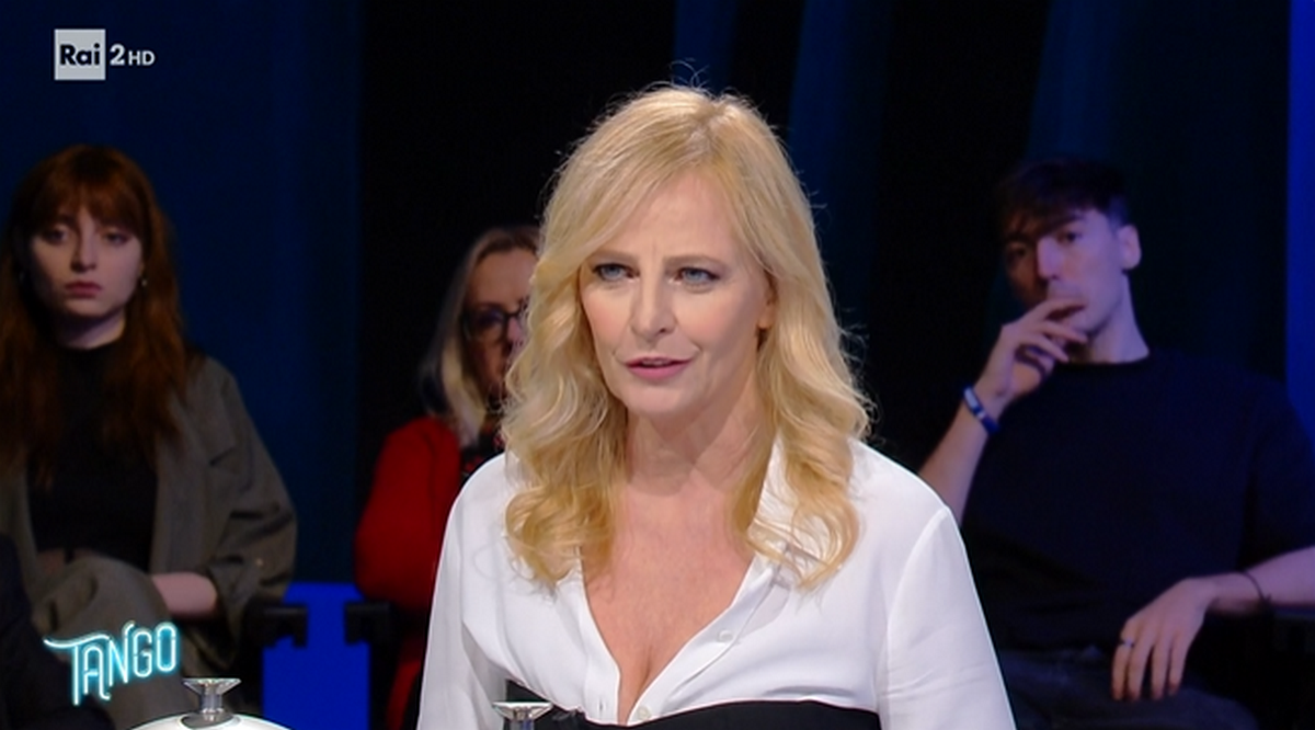 Il Tango di Luisella Costamagna su Rai2 è senza passione