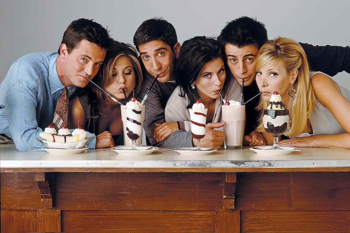 Friends, lo spin-off diventa un caso: dal finale dimenticato alle 8 puntate che cambiano la storia, tutti i particolari sugli episodi conclusivi della serie