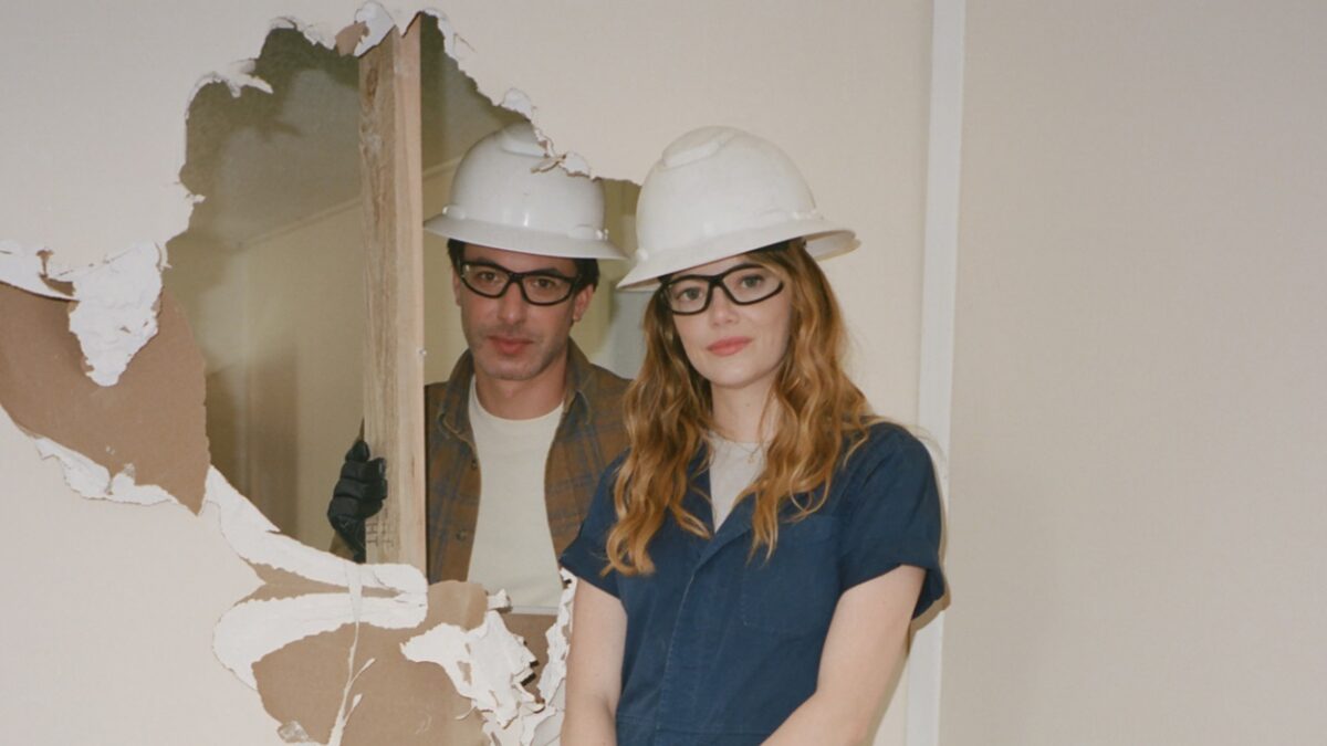 Paramount+ le serie tv da vedere a novembre 2023: Emma Stone in The Curse, One Trillion Dollars con Mastronardi