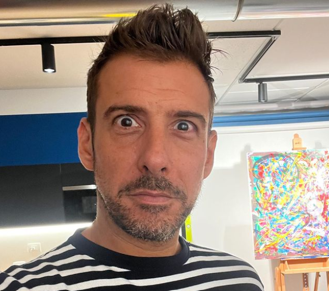 Francesco Gabbani, Al di là: il brano non sarà più nella colonna sonora di “Un professore 2”