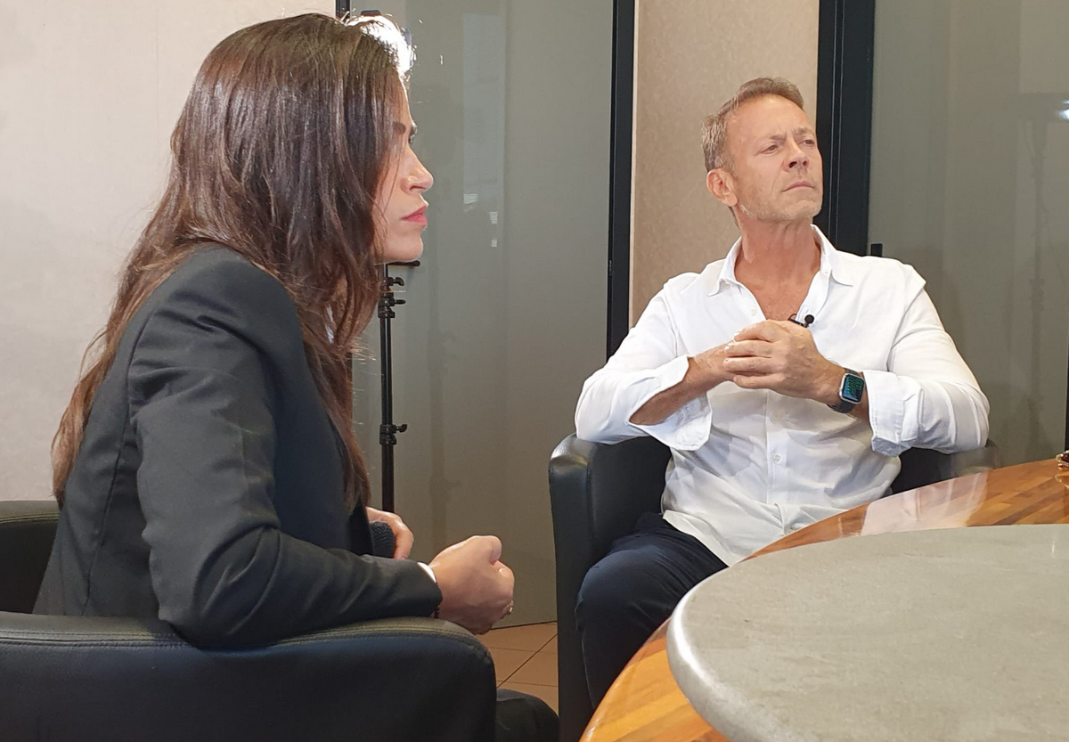 Le Iene, Veronica Gentili proverà a castrare Rocco Siffredi nella prima puntata (Anteprima Video)