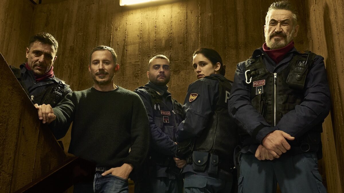Netflix annuncia A.C.A.B. – La serie: le prime informazioni su trama e cast