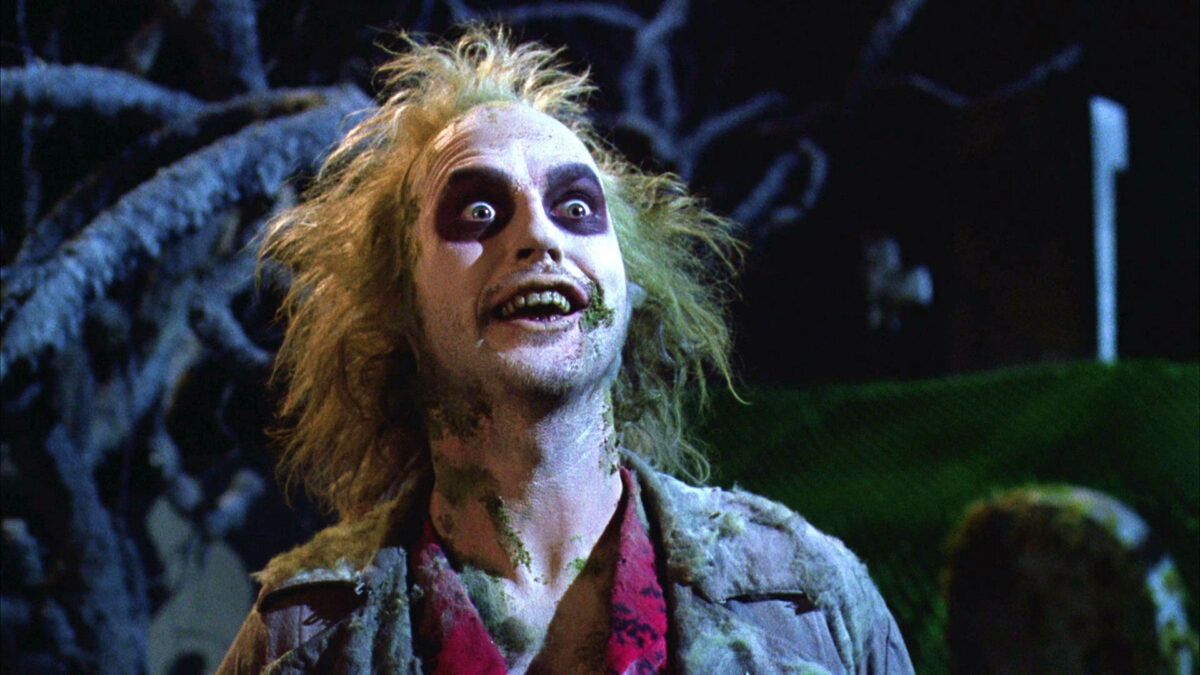 Beetlejuice 2: nuovi video dal set e Willem Dafoe rivela dettagli sul suo personaggio