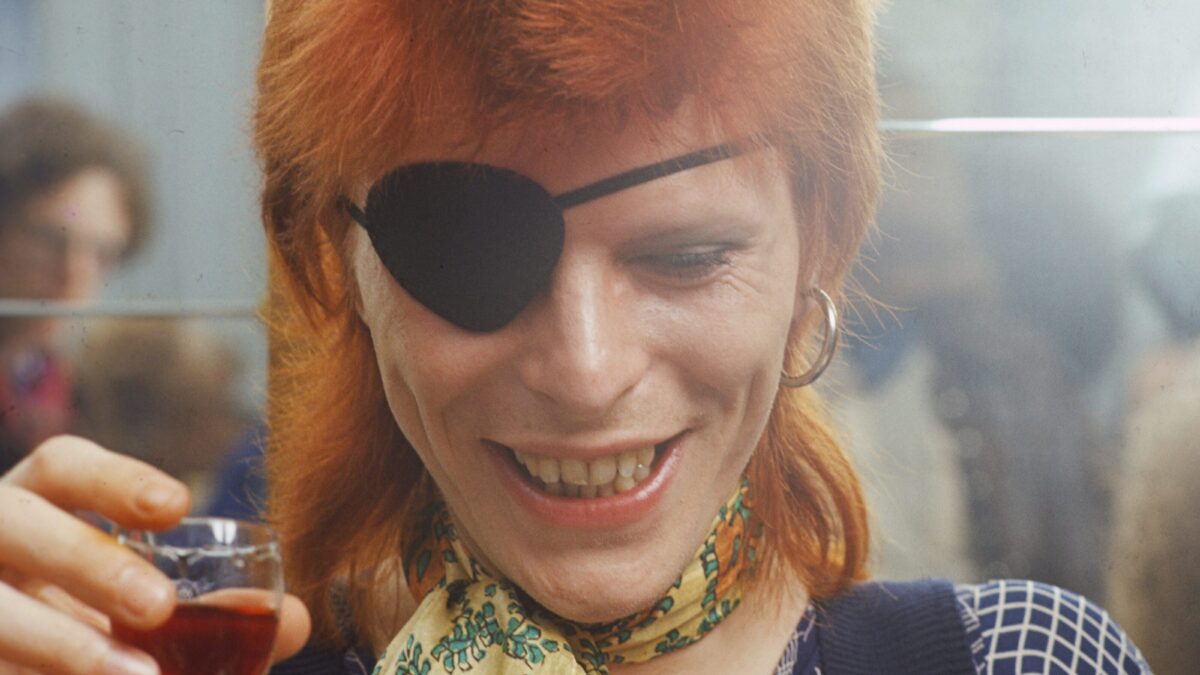 Testo e significato di Rebel Rebel di David Bowie: ascolta la canzone