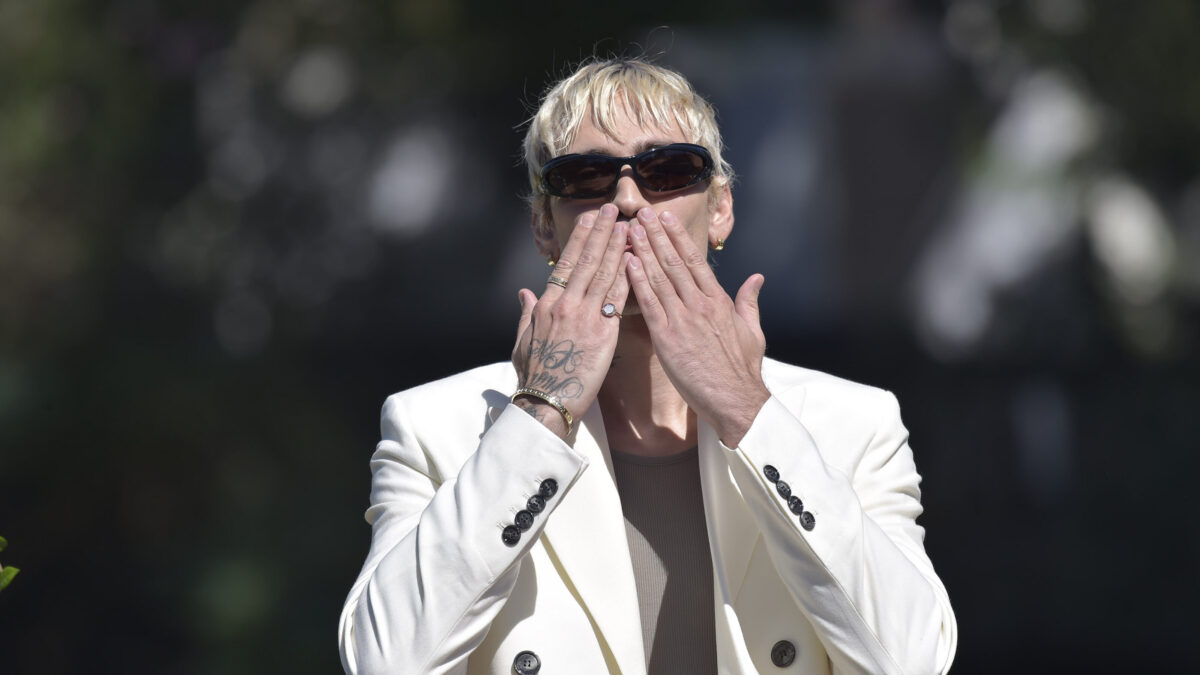 Mr Rain in concerto al Forum di Assago per l’ultima data del Supereroi Tour 2023