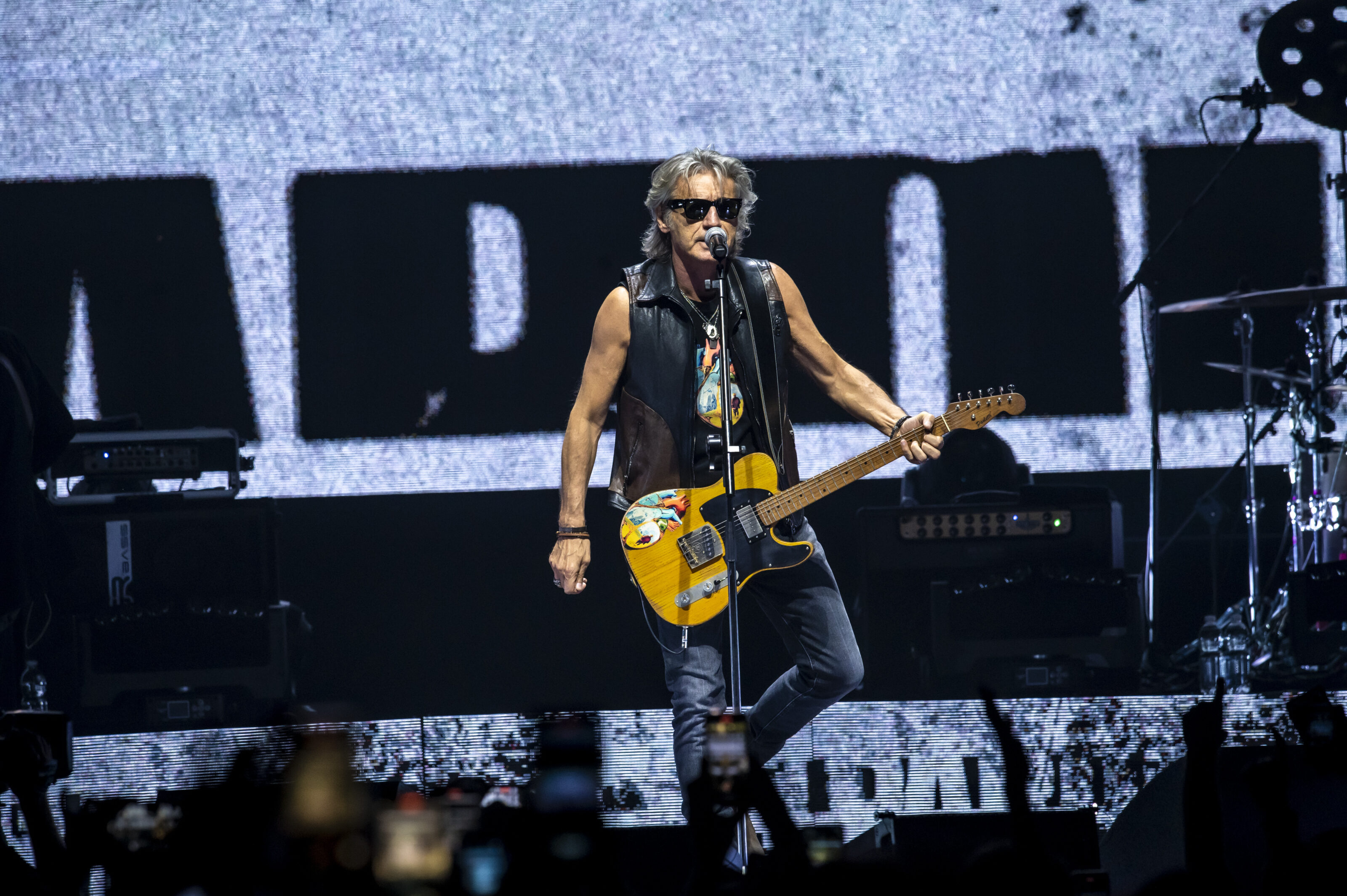 Concerto 16 novembre 2023, Ligabue a Livorno: scaletta, orario e biglietti