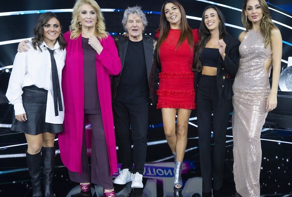 Ascolti tv mercoledì 13 dicembre 2023: Io canto Generation a 2,7 mln (20%), Bla Bla Baby a 2,3 mln (13%)