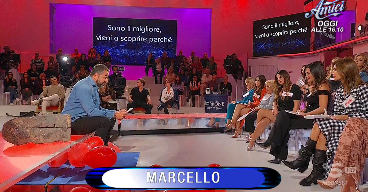 Uomini e donne, puntata 21 novembre 2023 in diretta: Virginia e Valentina lasciano, Cristian le va a cercare