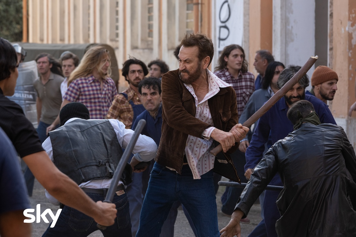 Le foto di Non ci resta che il crimine – La serie, su Sky e NOW