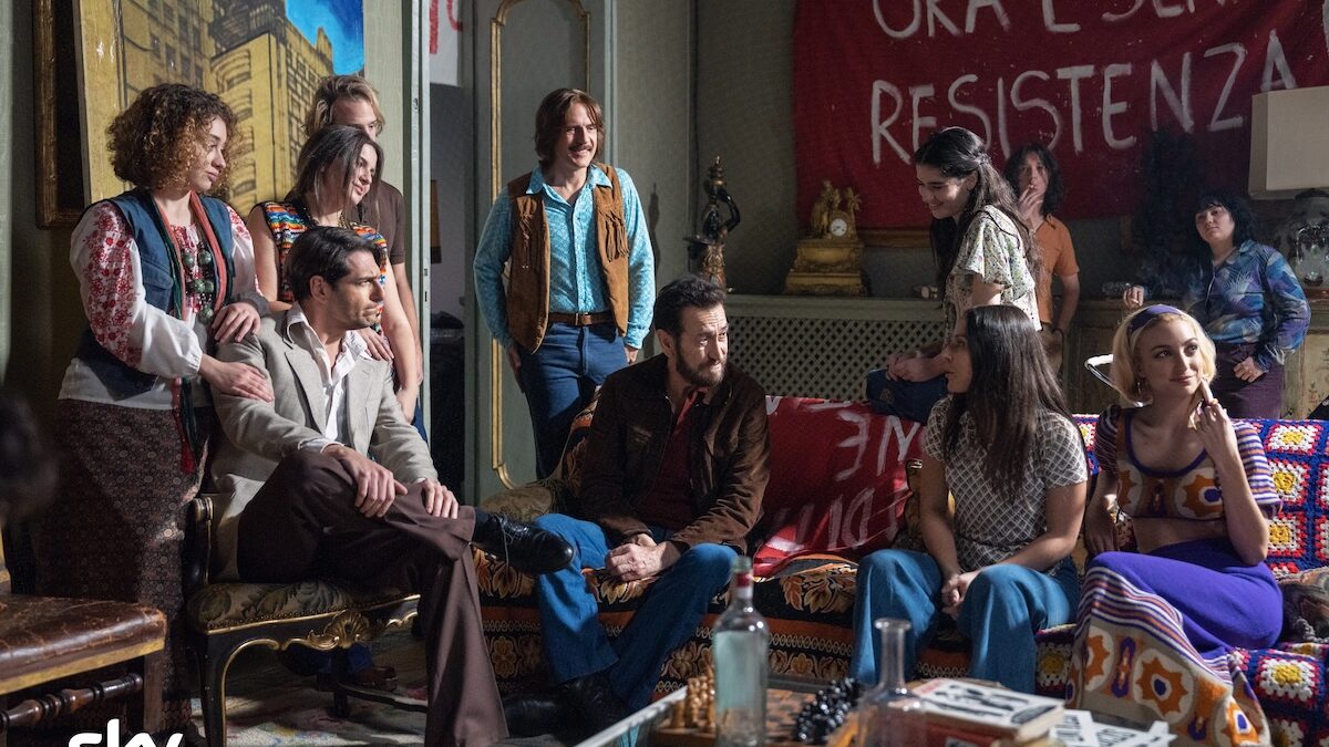 Non ci resta che il crimine – La serie su Sky: cast, ultimo episodio e uscita del sequel della trilogia cinematografica