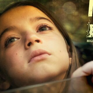 20.000 Specie di Api trailer del dramma spagnolo premiato a Berlino 2023 (Al cinema dal 14 dicembre) (5)